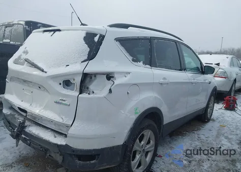 2016 Ford Escape Se z USA, uszkodzony, nr VIN 1FMCU0GX4GUA95181